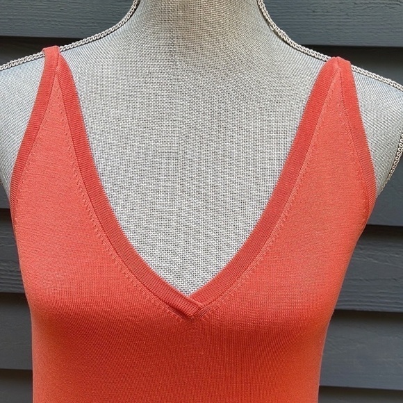 DANA Buchman Sweater Bright Coral Sleeveless V-Neck Silk Blend Petite Medium - Picture 6 of 11